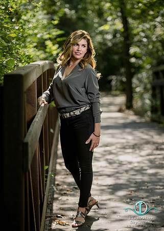 2019 Holly Wood Strobel-197-2_pp logo 2