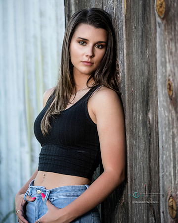 2020  Kenzie Riggs 163 pp