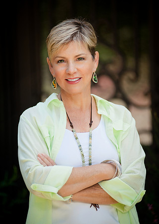 2015 Toni Sams Headshot-40_pp