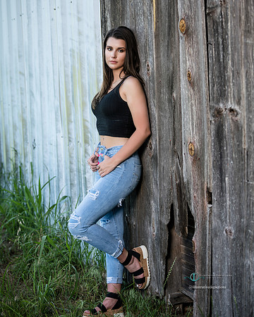 2020  Kenzie Riggs 159 pp