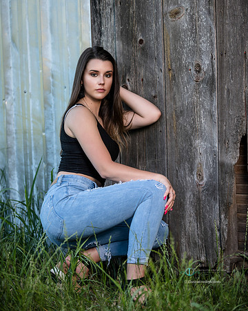 2020  Kenzie Riggs 180 pp