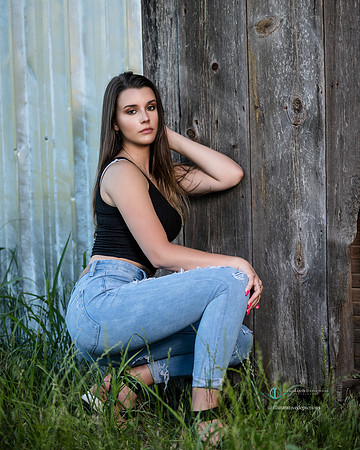 2020  Kenzie Riggs 181 pp