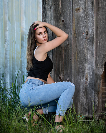 2020  Kenzie Riggs 182 pp