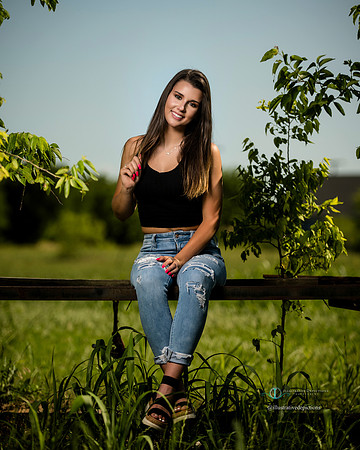 2020  Kenzie Riggs 207 pp