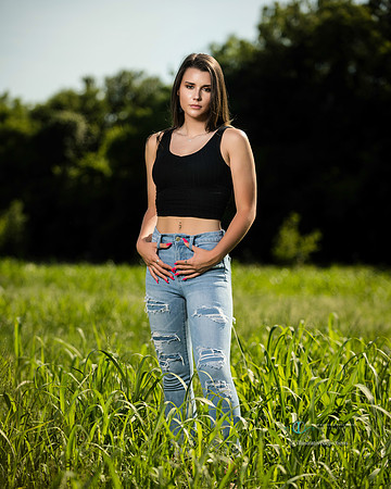 2020  Kenzie Riggs 215 pp