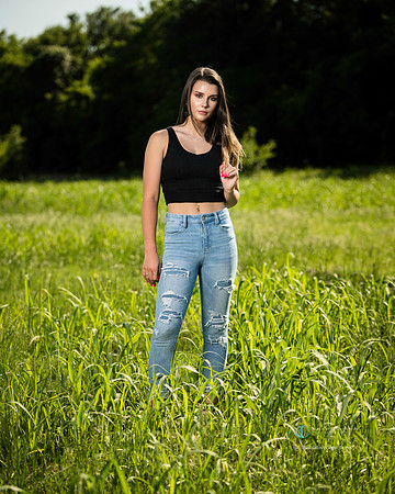 2020  Kenzie Riggs 219 pp