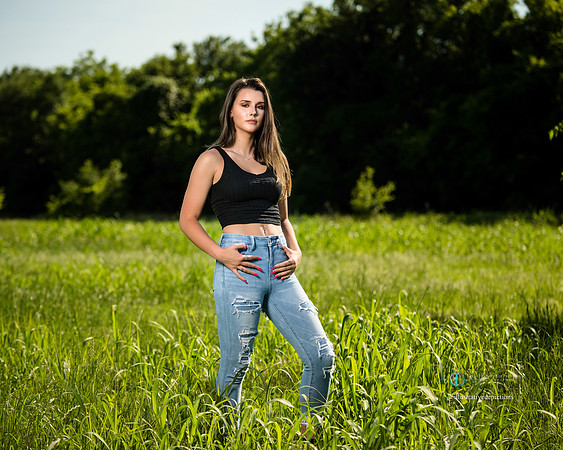 2020  Kenzie Riggs 223 pp