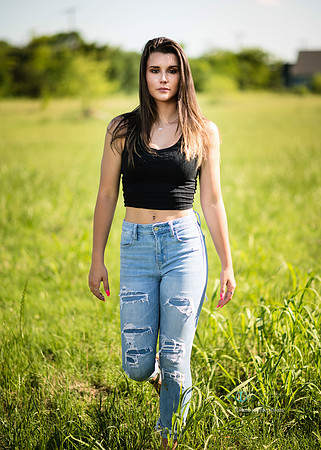 2020  Kenzie Riggs 252 pp